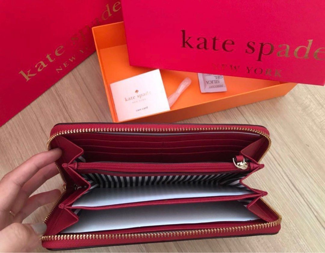 Kate Spade New York Cameron Street Hilli Wallet Heirloom Red