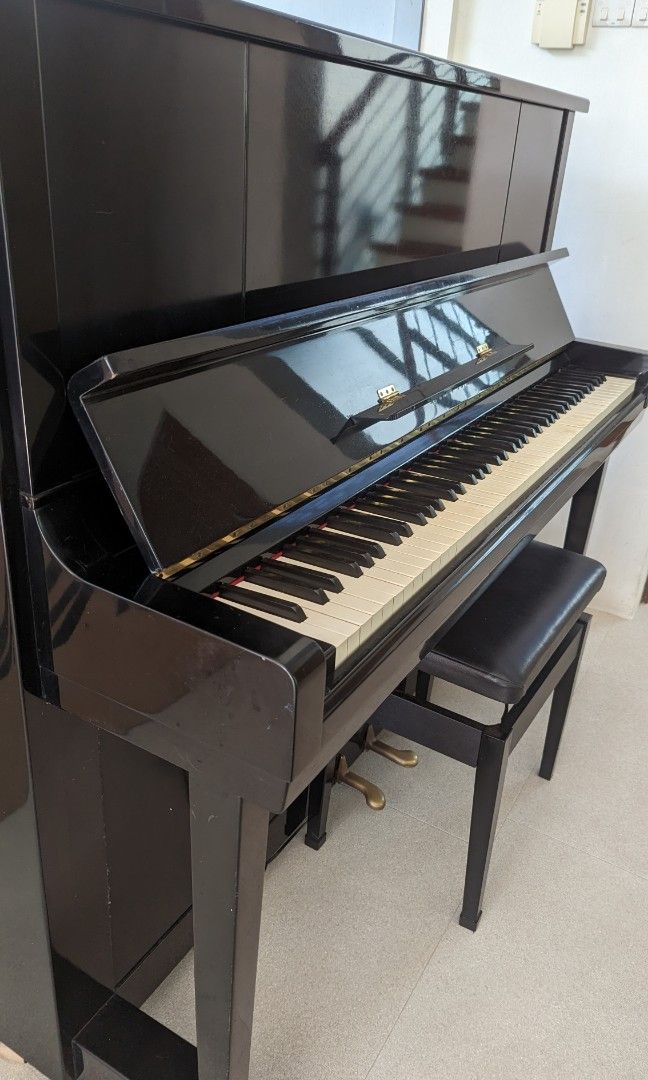 Kawai Upright Piano, Hobbies & Toys, Music & Media, Musical Instruments
