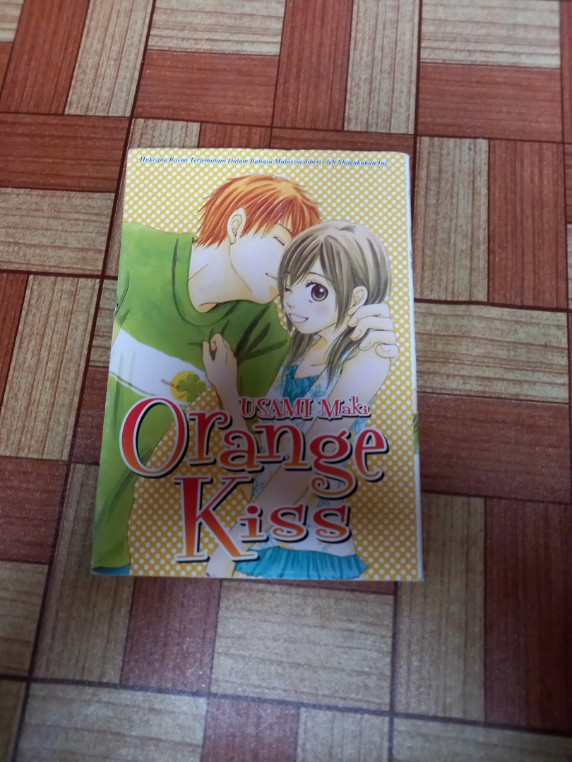 Komik Orange Kiss - Usami Maki, Hobbies & Toys, Books & Magazines, Comics &  Manga on Carousell