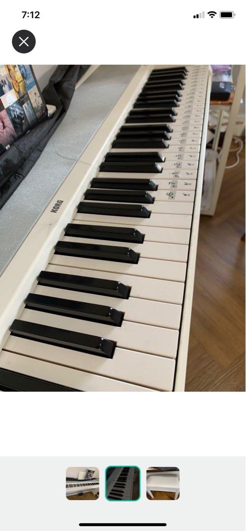 white electric piano for sale B1SP, Hobbies & Toys, Music & Media