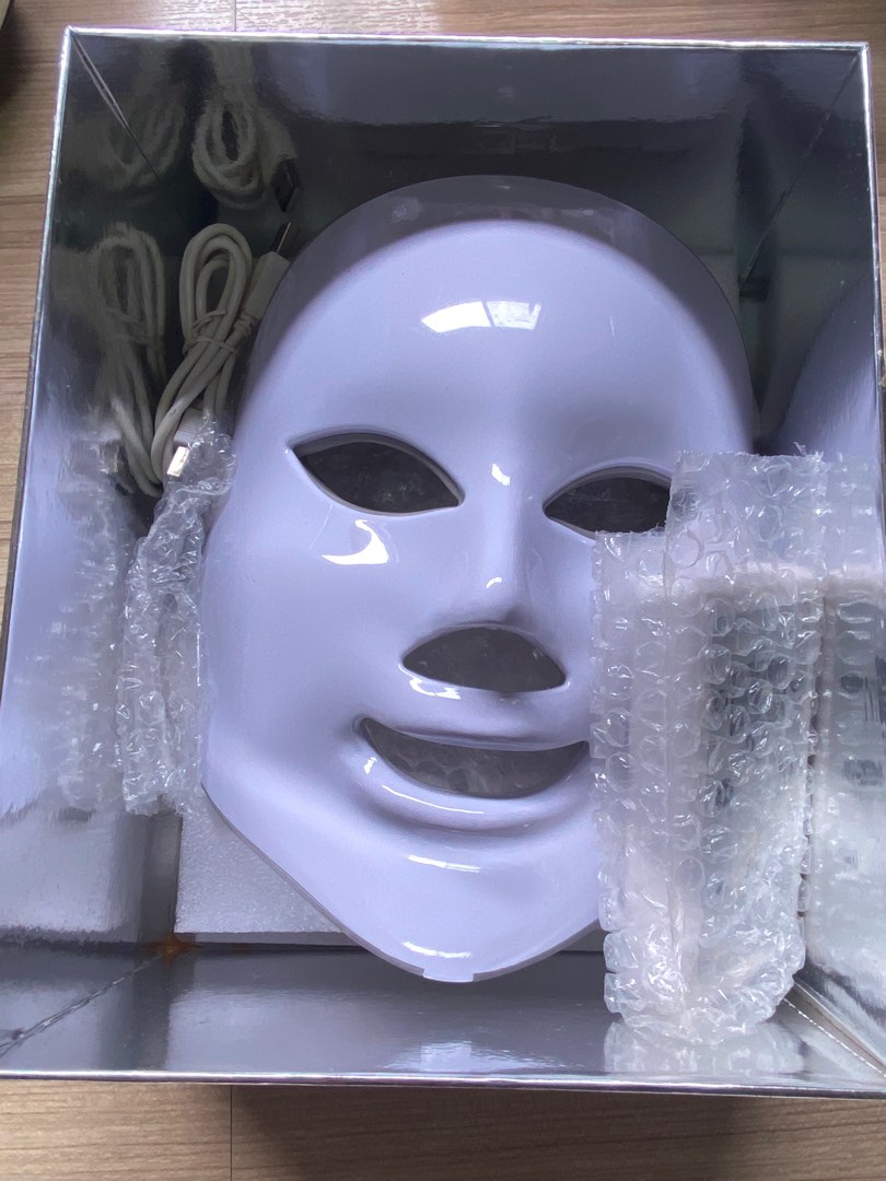 LED mask, Beauty & Personal Care, Face, Face Care on Carousell