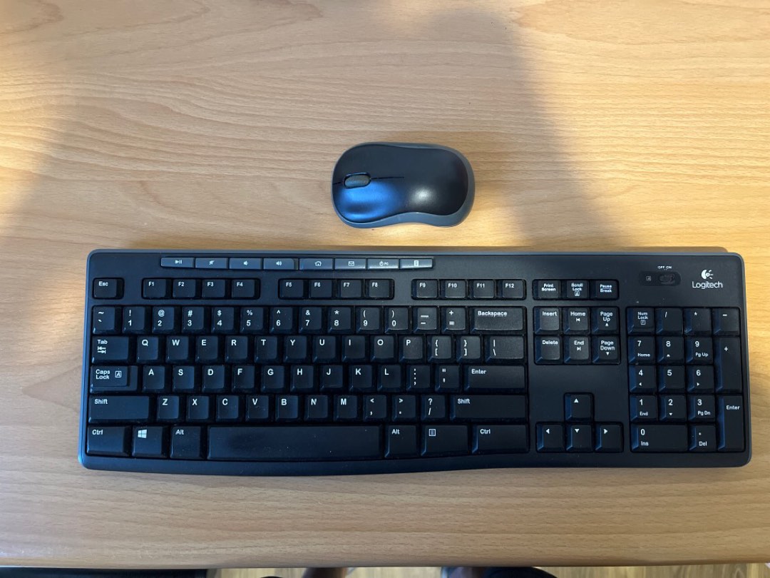 Logitech wireless keyboard and mouse combo set, Computers & Tech, Parts ...