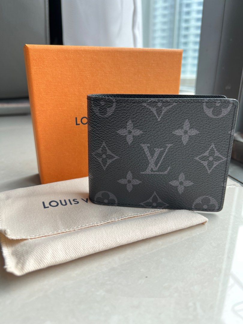 Louis Vuitton Multicartes – The Brand Collector