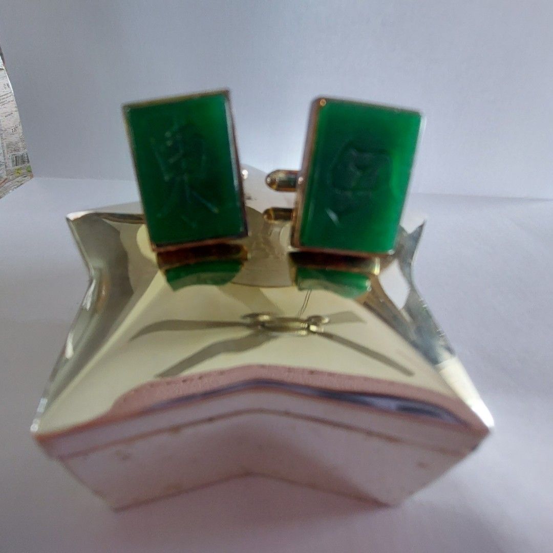 Mahjong Tile EastWest "Dong Xi" cufflinks, Men's Fashion, Watches