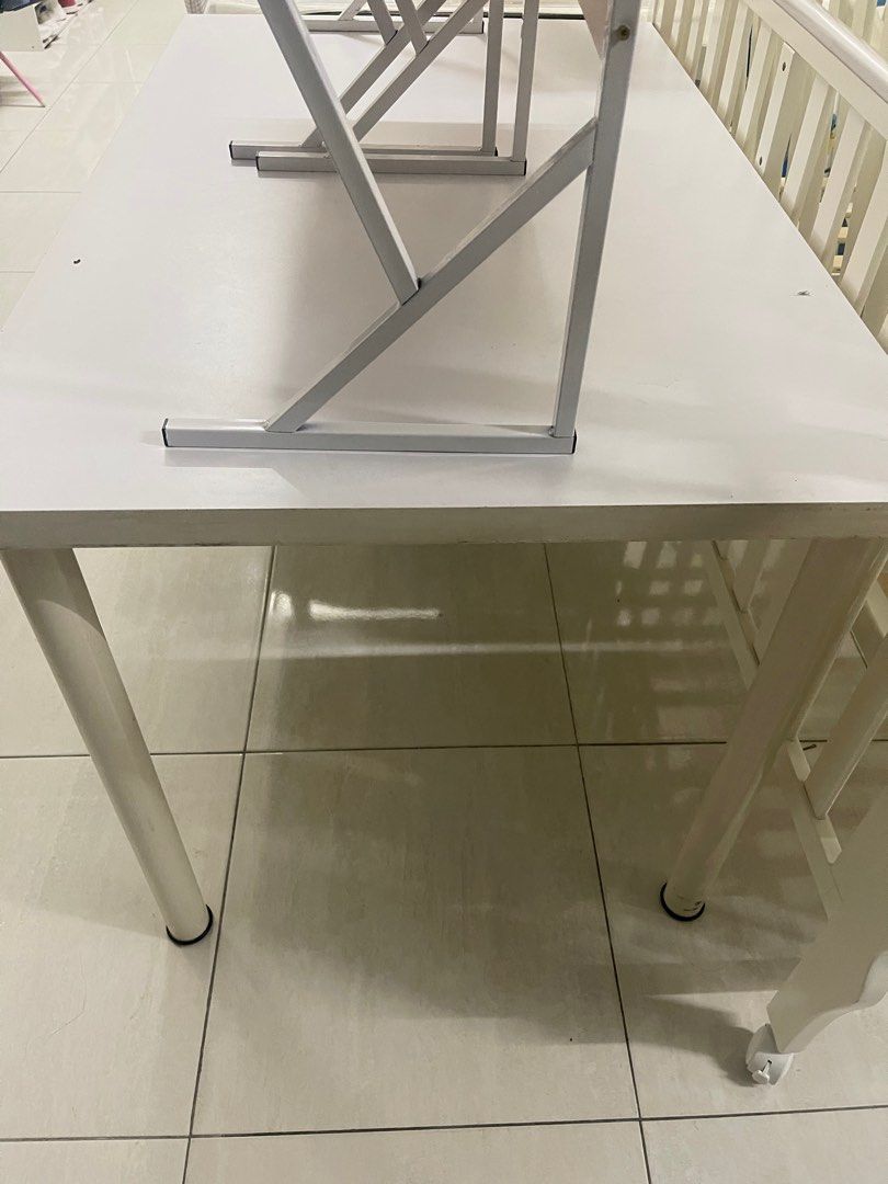 Meja putih, Furniture & Home Living, Kitchenware & Tableware, Other