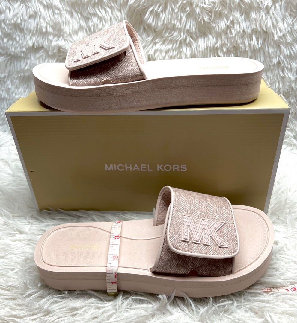 Michael Kors MK Women's Platform Slides Size 8 US, Women's Fashion,  Footwear, Flats & Sandals on Carousell