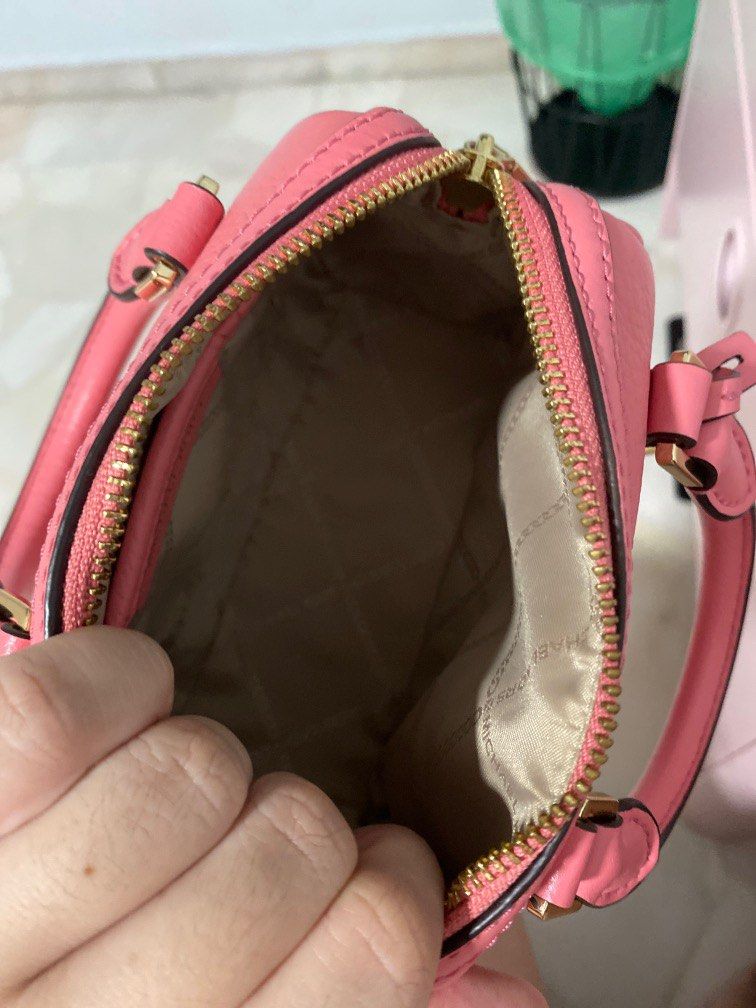 Michael Kors small bag Women s Fashion Bags Wallets Cross