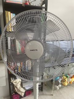 (Category: ) located in . Submitted by hello_xin (Listing ID 1213483856, Image 1). Description: .