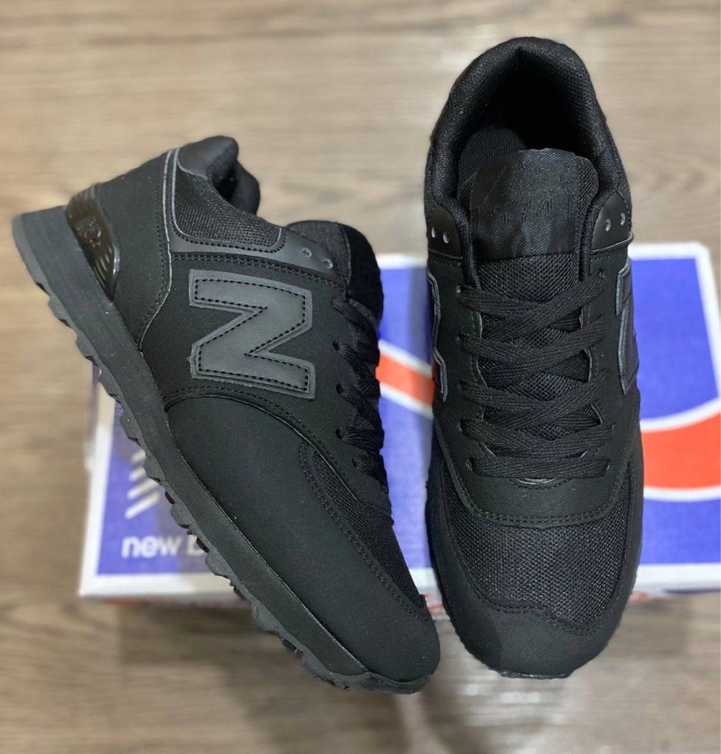 NEW BALANCE ALL BLACK, Men's Fashion, Footwear, Sneakers on Carousell