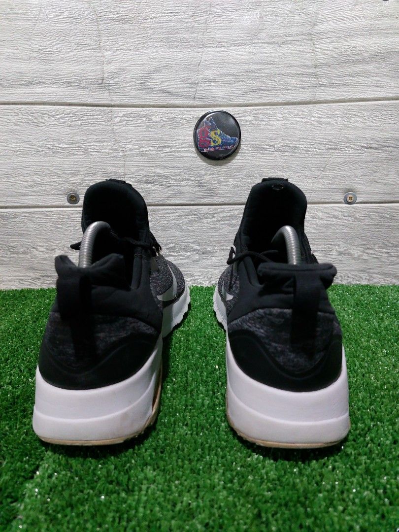 womens air max motion racer