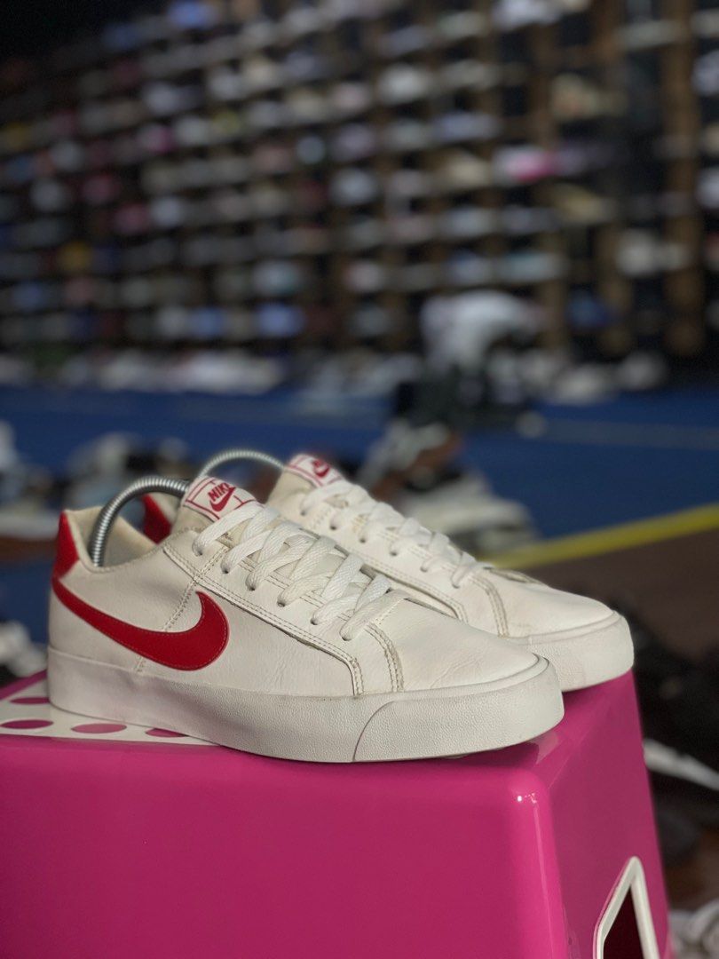 Nike court royale 43 hotsell