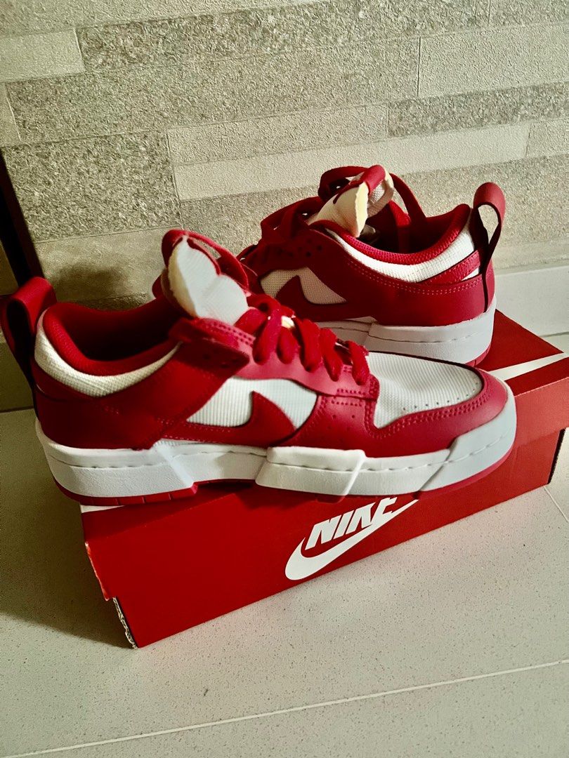 nike dunk low disrupt women's siren red stores