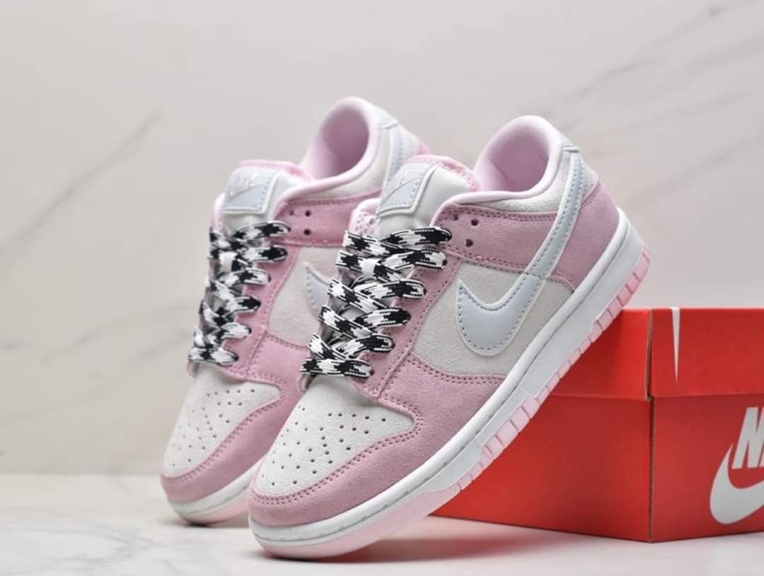 dunk low pink foam