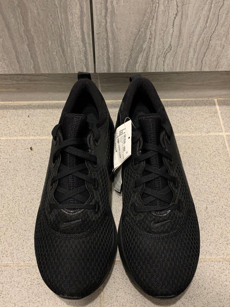 women's nike legend react black