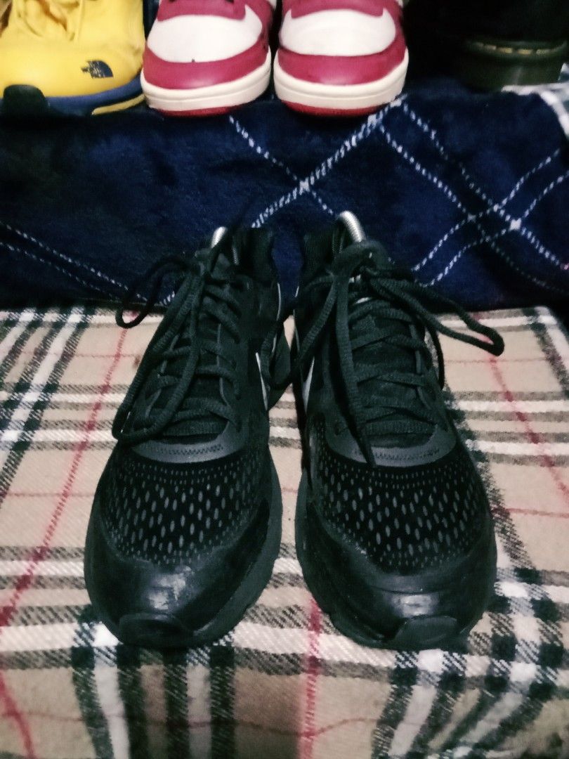 Nike pegasus 30, Men's Fashion, Footwear, Sneakers on Carousell