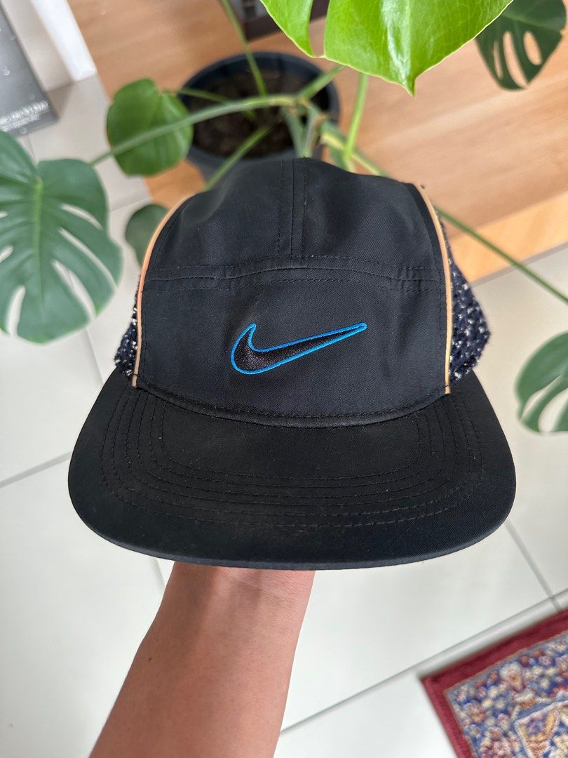 Nike supreme 5 panel top