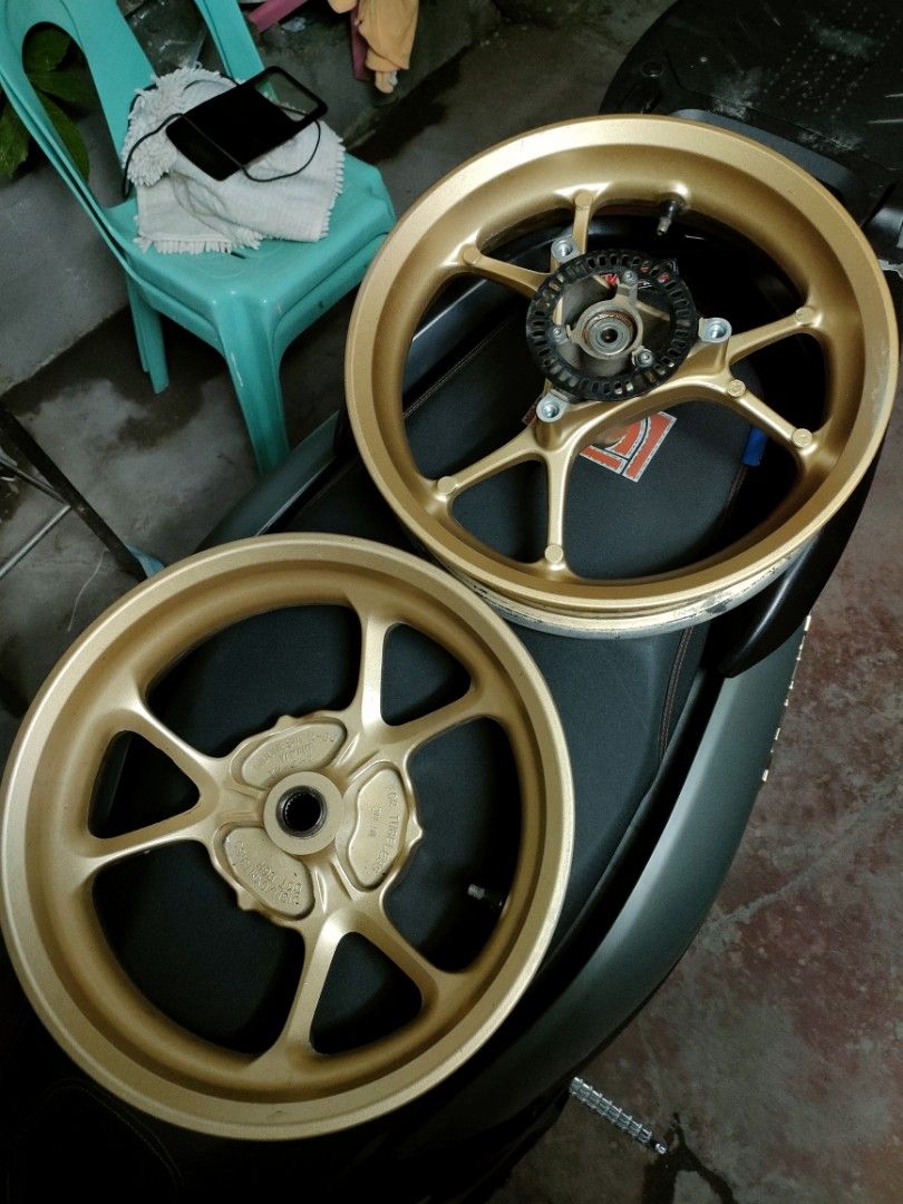 nmax v2 stock mags, Motorbikes, Motorbike Parts & Accessories, Tires