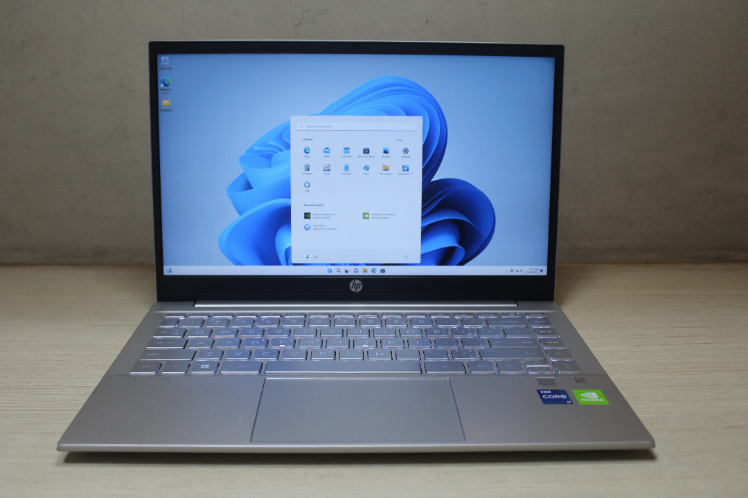 Nvidia MX450 Hp pavillion 14 i7 11thgen Ram 16gb SSD 1TB Slim gaming