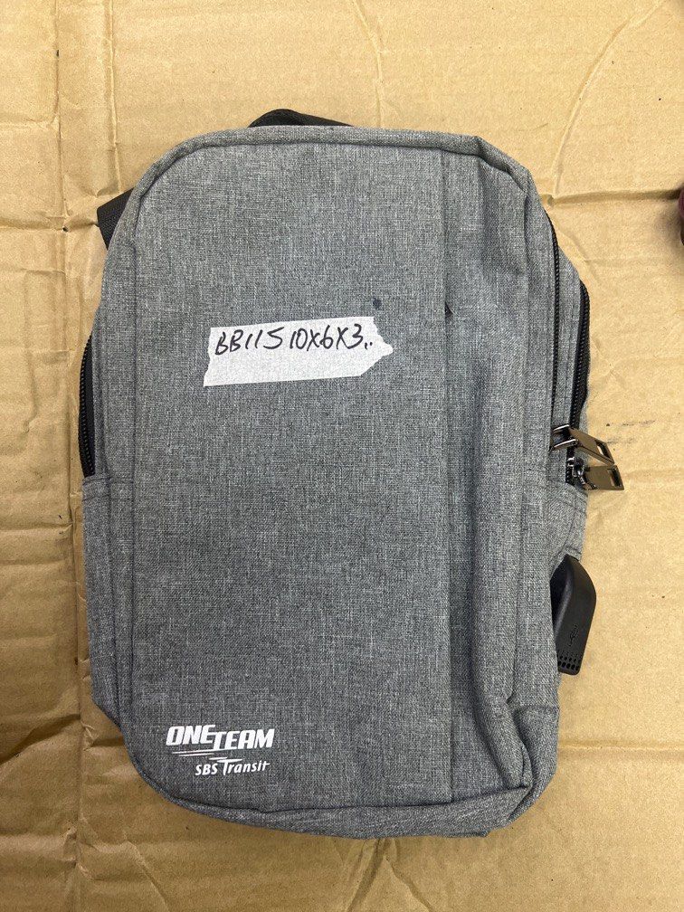 One Team sling bag BB 115 Men s Fashion Bags Sling Bags on Carousell