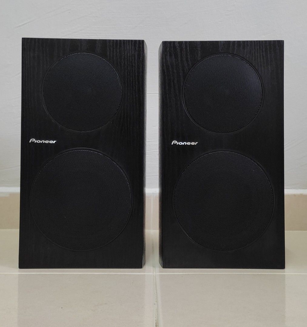 Pioneer Bookshelf Speaker SPBS21LR by Andrew Jones, Audio, Soundbars