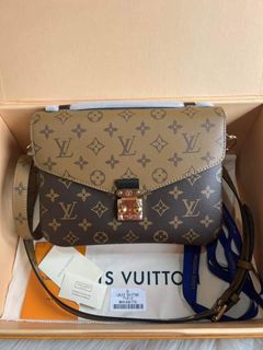 Louis Vuitton Pochette Metis Monogram Reverse Canvas. Made in Italy. Date  code: FO4148, Luxury, Bags & Wallets on Carousell