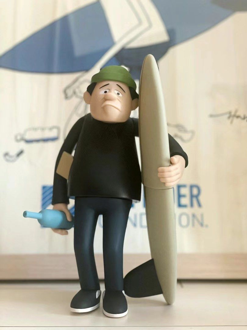 [Pre-Order] Yusuke Hanai Mr Stoop Surf Ver. Sofubi (Height: 23cm)