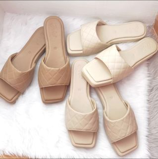 (Category: ) located in . Submitted by weekendwardrobe (Listing ID 1213381327, Image 1). Description: .