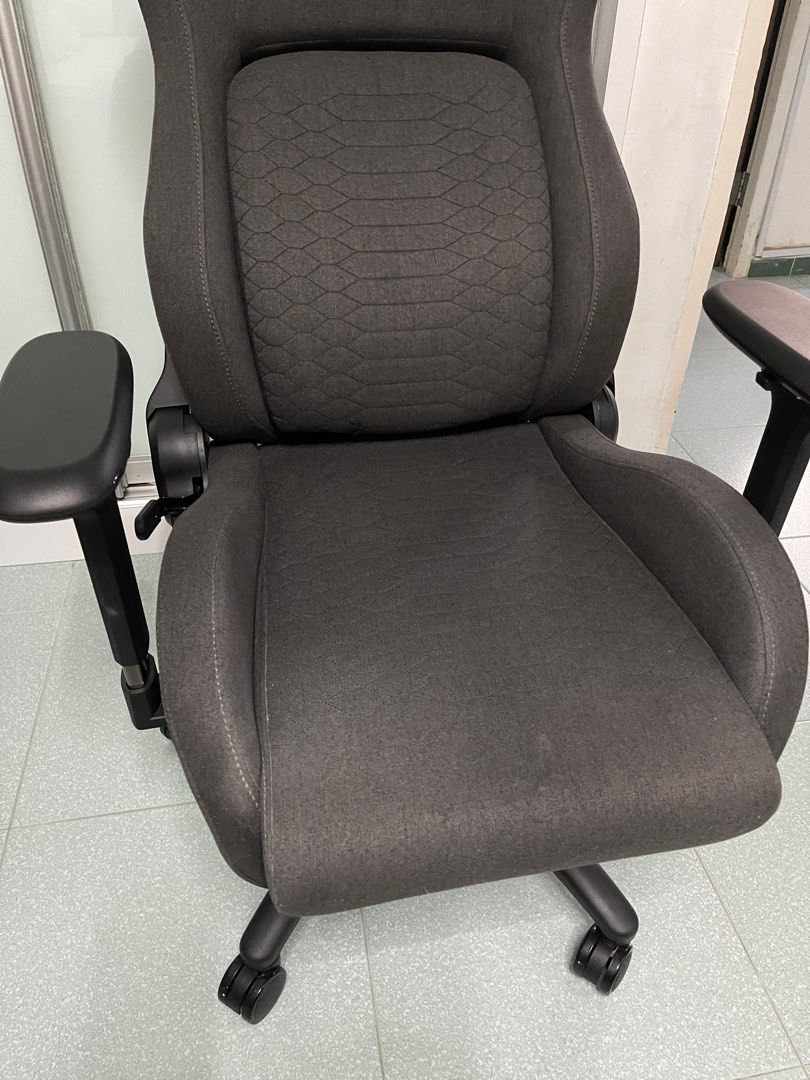 Razer Iskur Gaming Chair with Lumbar Support Dark Grey Fabric