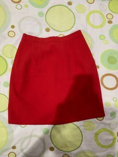 Red skirt