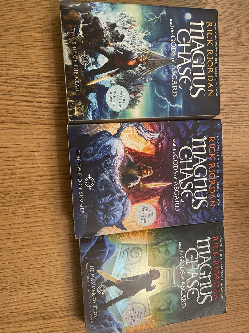 Rick Riordan Magnus Chase series, 興趣及遊戲, 書本& 文具, 小朋友書