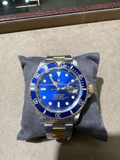 Rolex Submariner 116613LB blue