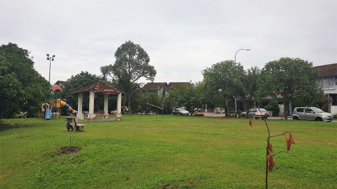 Rumah Teres 2 Tingkat Superlink 24x70 Bandar Enstek, Property, For Sale