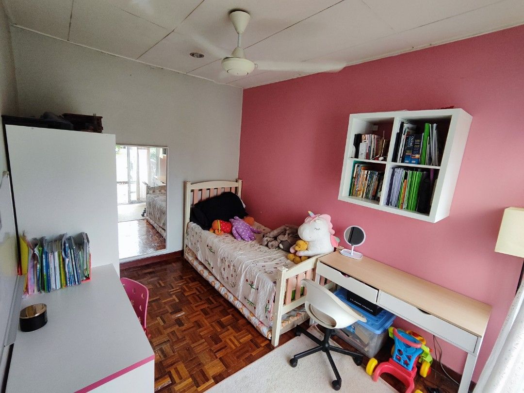 Rumah Teres 2 Tingkat Superlink 24x70 Bandar Enstek, Property, For Sale