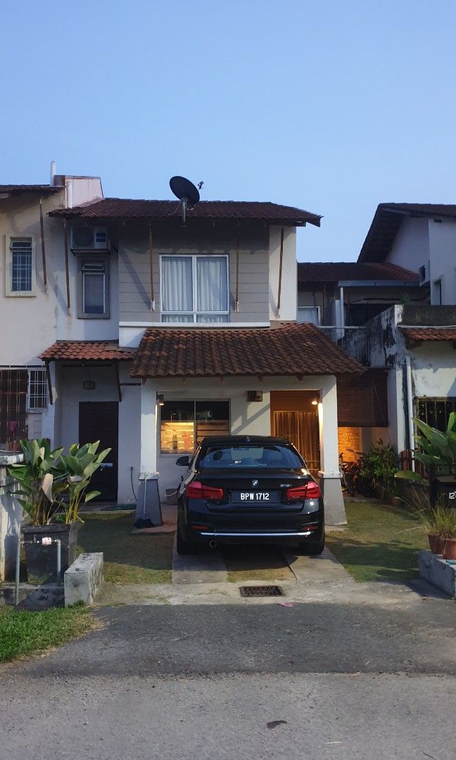 Rumah Teres 2 Tingkat Superlink 24x70 Bandar Enstek, Property, For Sale
