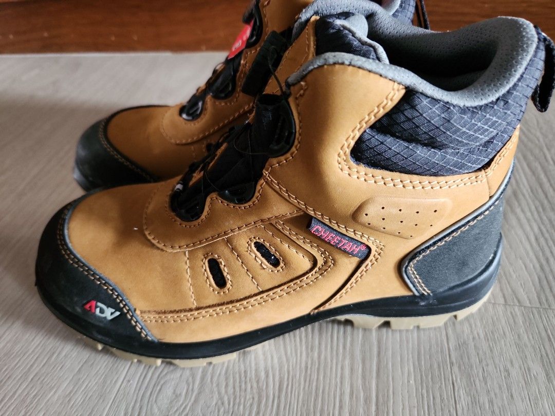 Cheetah safety shoe store