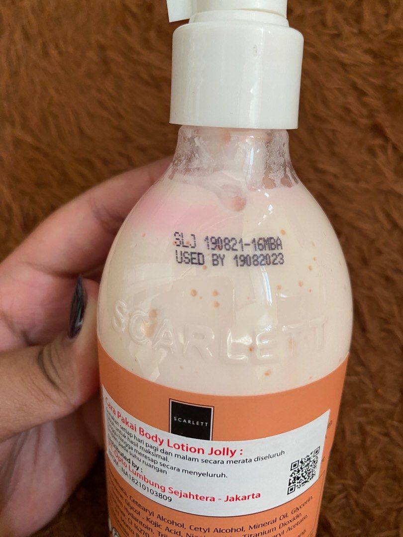 Scarlett Body Lotion Varian Jolly, Kesehatan & Kecantikan, Kulit, Sabun