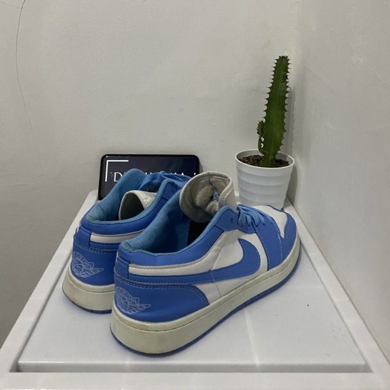 sepatu basket nike air jordan