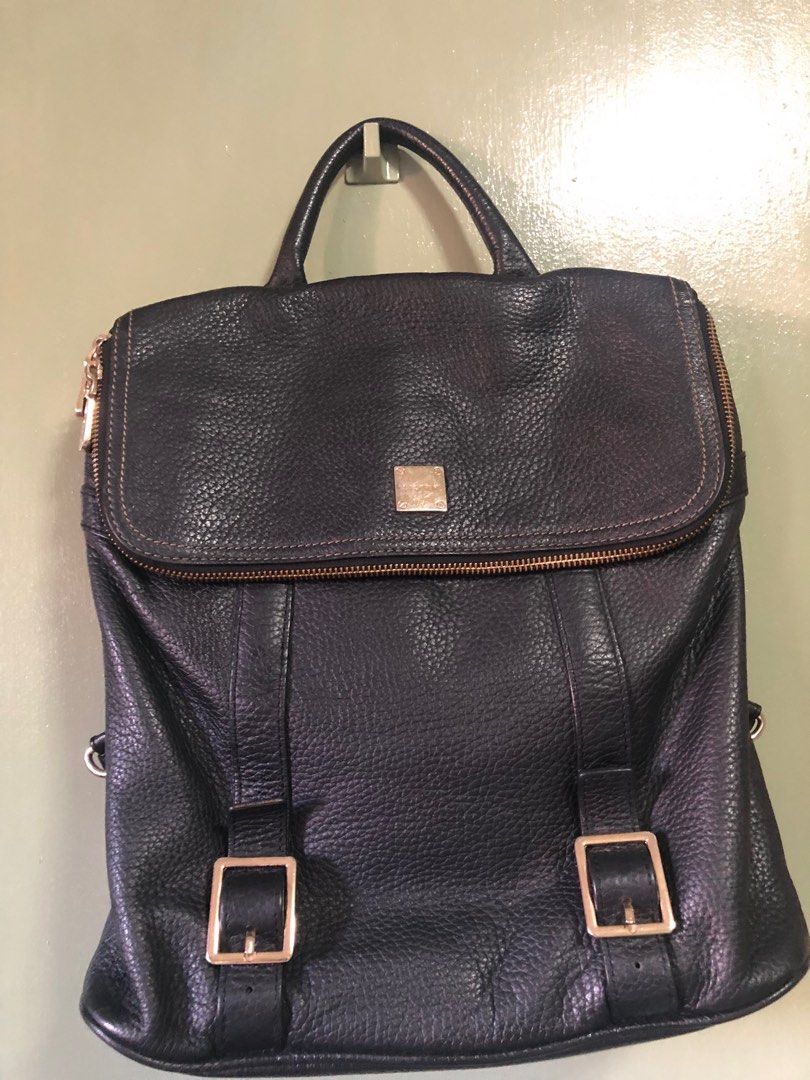 Sisley medium leather backpack, Women's Fashion, Bags & Wallets ...