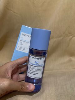 Skintific 4D Hyaluronic Acid Barrier Essense Toner