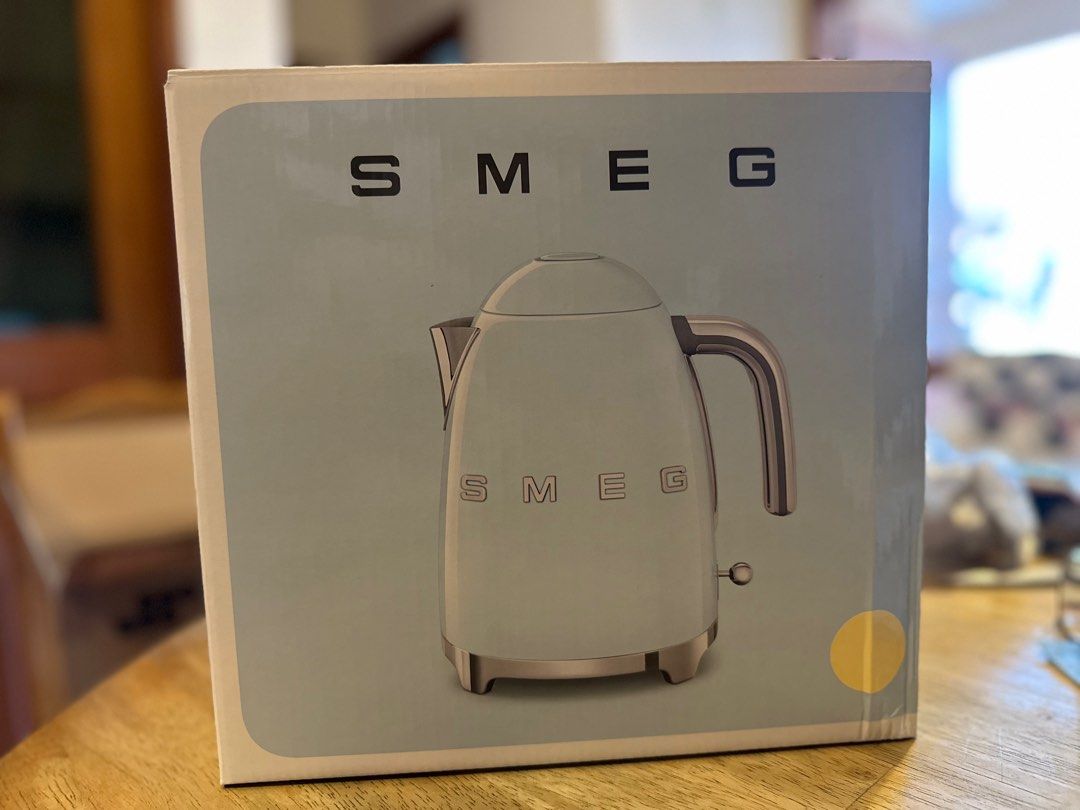 SMEG Kettle and Toaster (Brand New,Retro), TV & Home Appliances