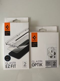 SPIGEN iPhone 12 Pro anti blue light screen protector + camera lens protector