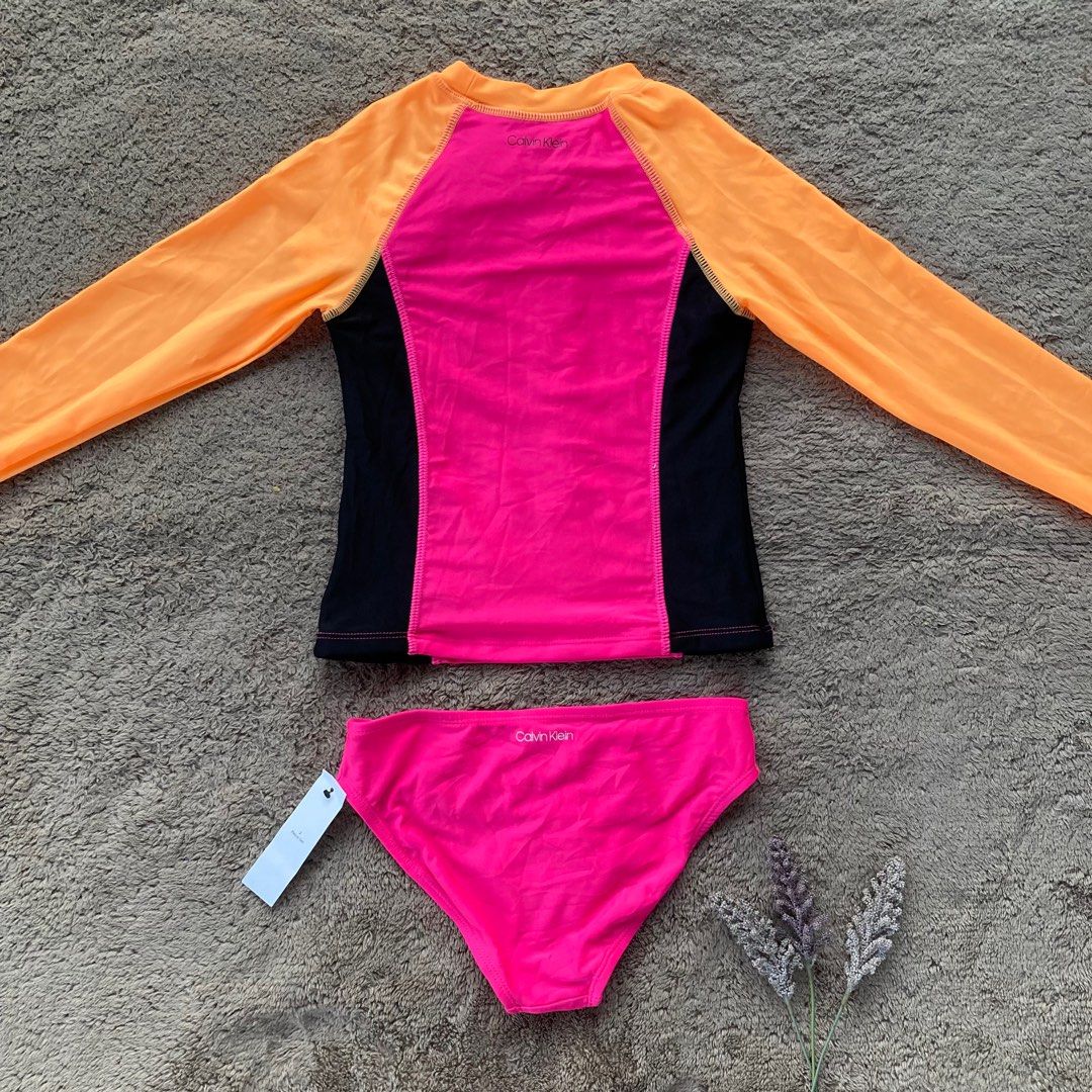  Calvin Klein Girls Two-Piece Rashguard Swimsuit Set