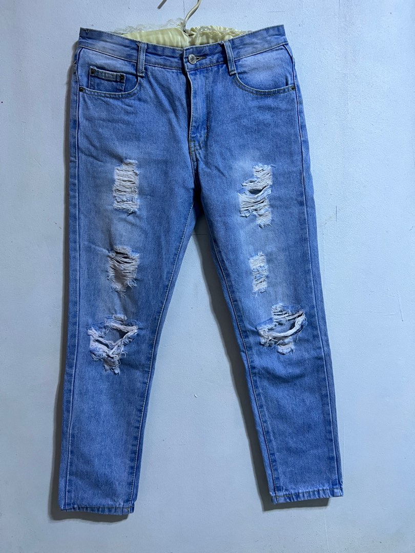 Tattered pants, Women's Fashion, Bottoms, Jeans on Carousell