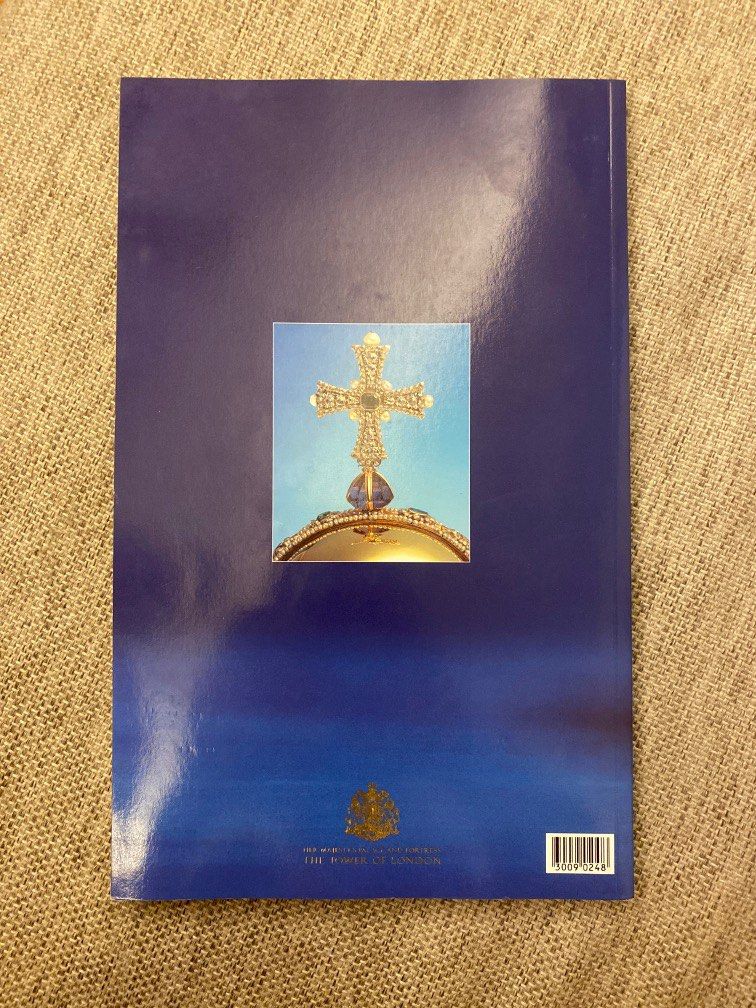 The Crown Jewels Official Guidebook, Hobbies & Toys, Books