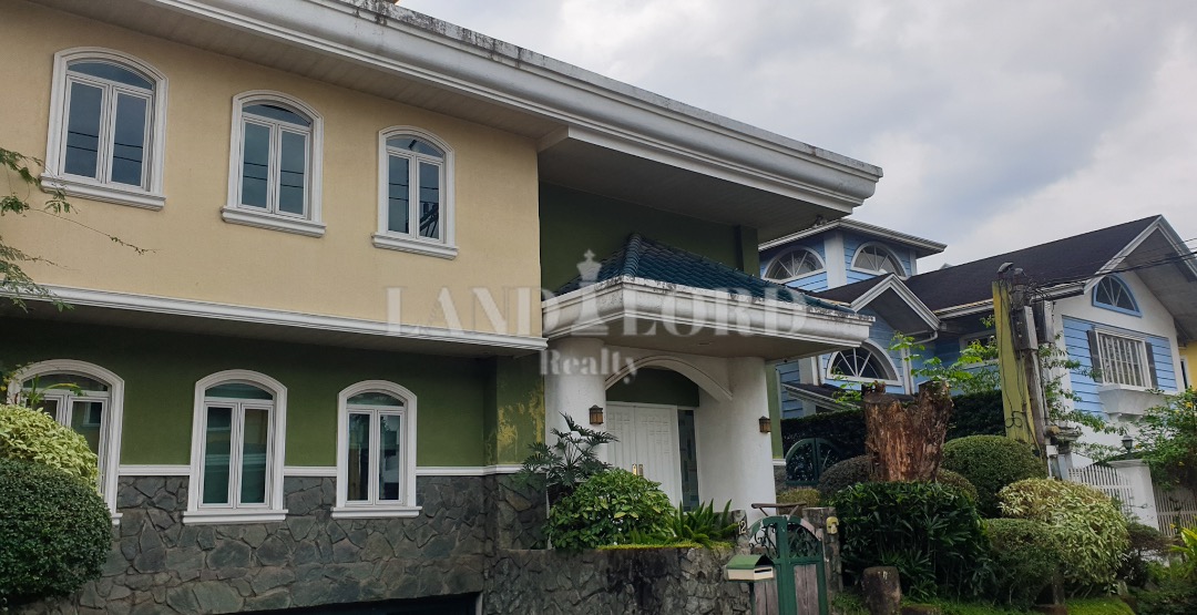 Seize the Opportunity Now! Rare House for Sale in Don Antonio Royale