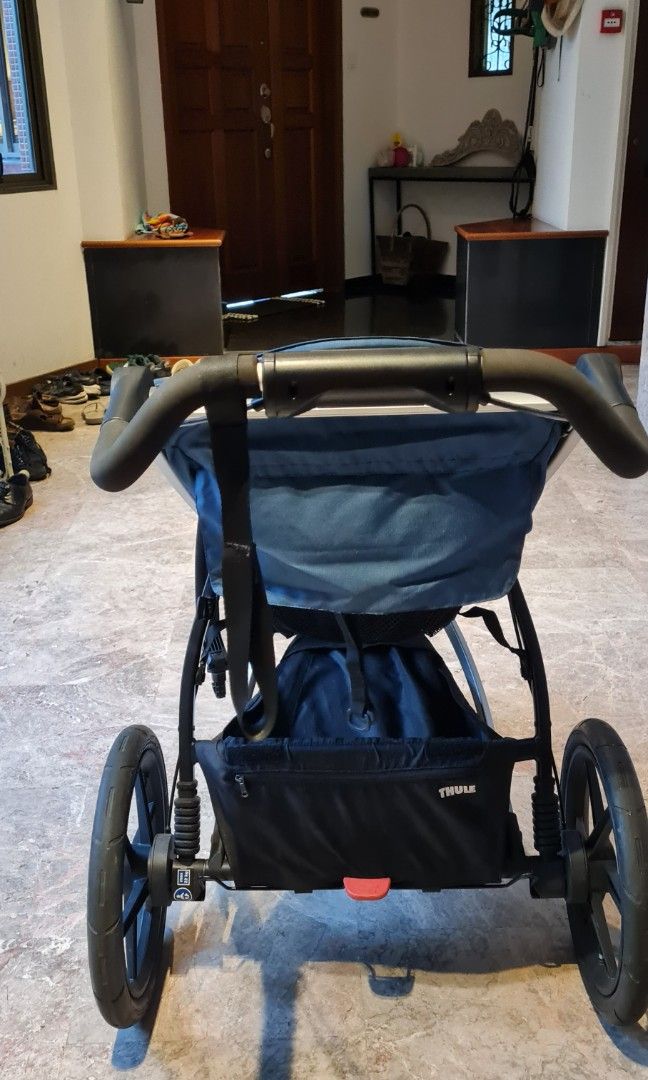Thule Urban Glide 2, Babies & Kids, Going Out, Strollers on Carousell