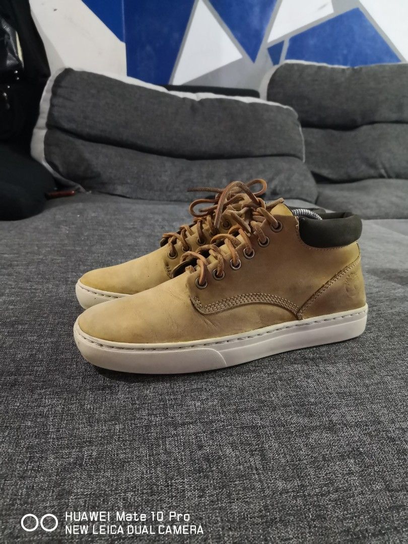 Timberland as adventure top