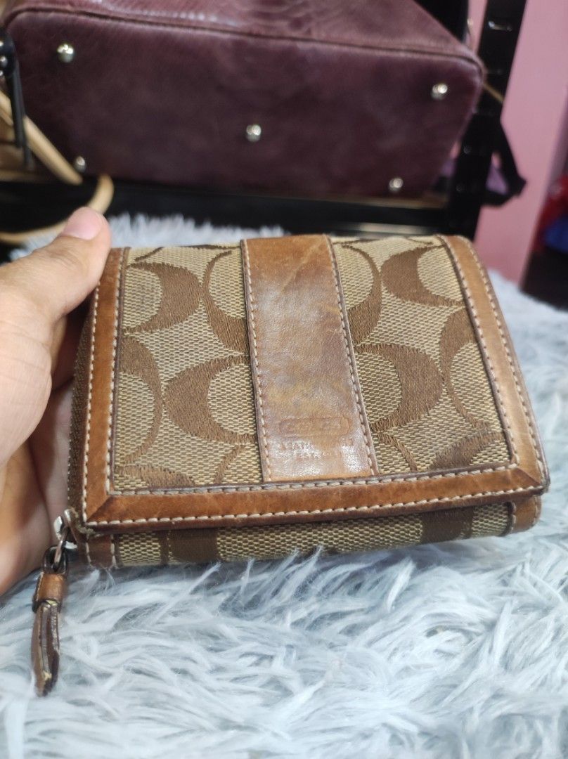 Vintage coach short wallet Luxury Bags Wallets on Carousell