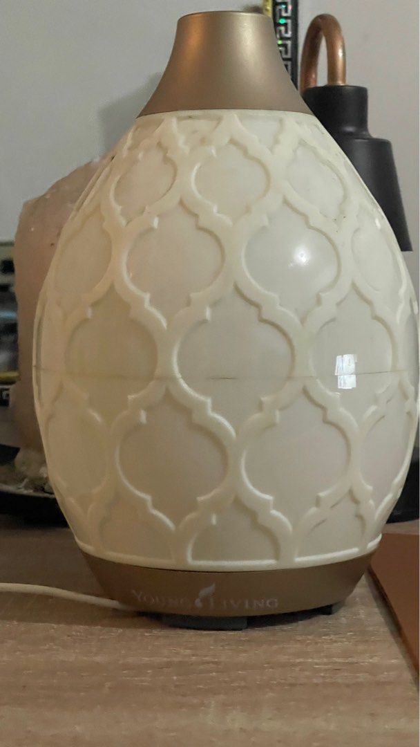 Young Living Desert Mist Diffuser (Category: Air Purifiers & Dehumidifiers) located in Quezon City. Submitted by yeng20 (Listing ID 1213493910, Image 3). Description: .
