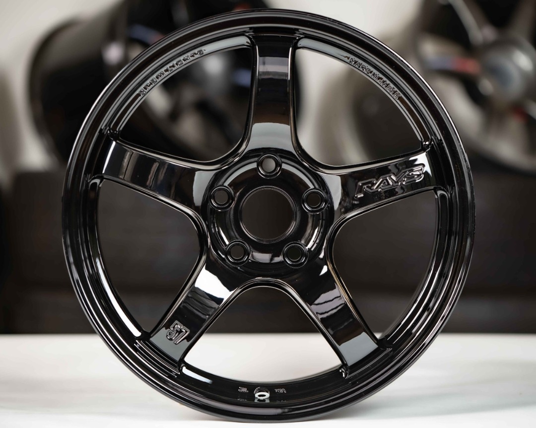 18'' Rays 57CR Rim, Car Accessories, Tyres & Rims on Carousell